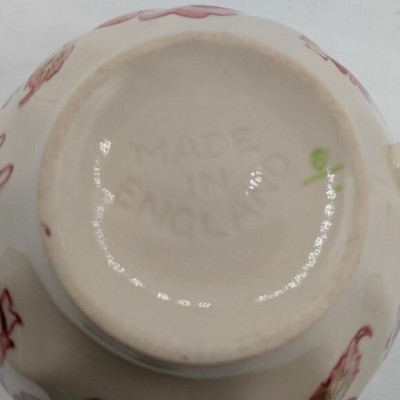 Johnson Bros Rose Chintz Cup & Saucer Set Hand Engraved Genuine Made In England - Picture 2 of 3